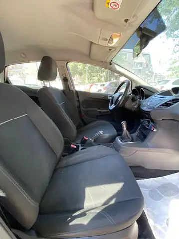 Ford Fiesta view 15