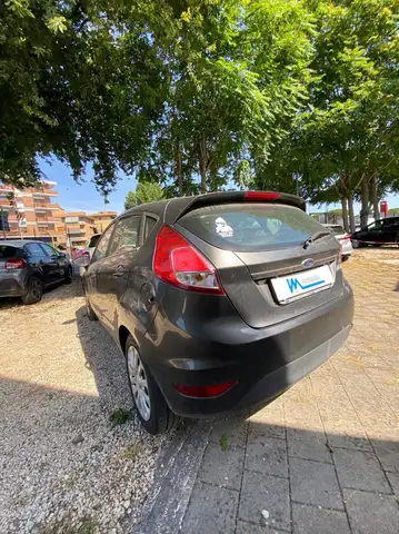 Ford Fiesta view 4