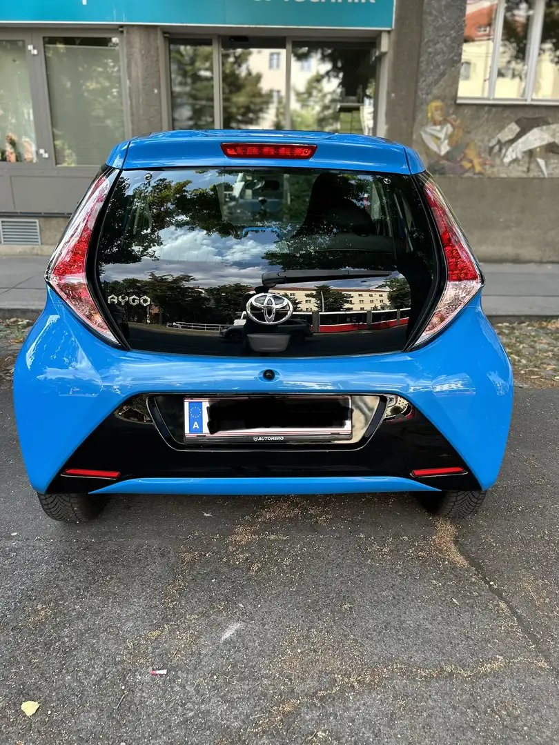 Toyota Aygo (Reserved)Toyota Aygo 1.0 VVT-i | 70PS / 51KW L Blau - 2