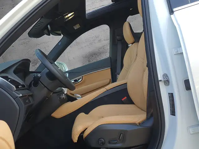 Volvo XC90 B5 AWD Ultra Bright 7-sitzer Ansicht 7