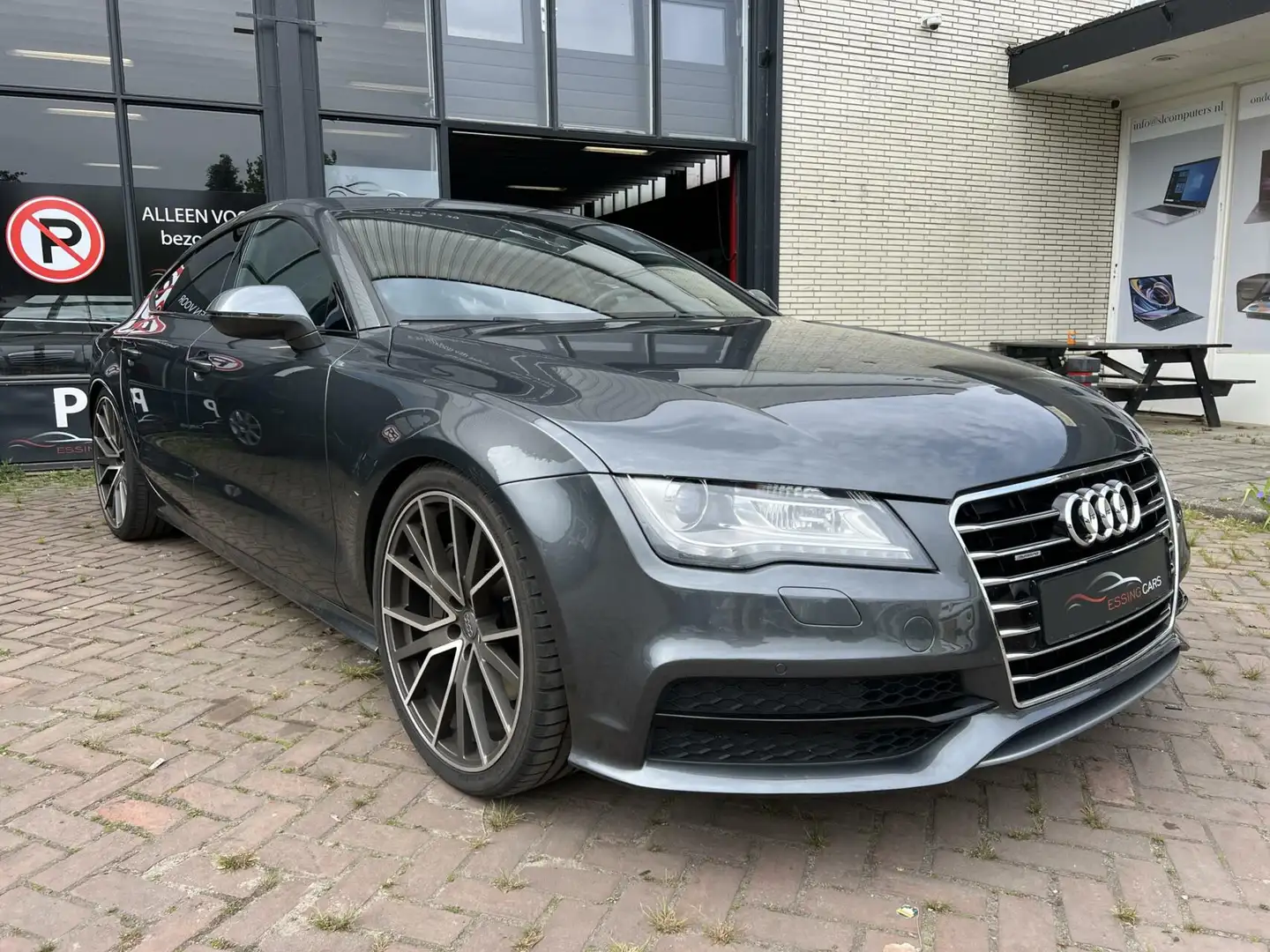 Audi A7 Sportback 3.0 TFSI quattro Pro Line plus standkach Grijs - 2
