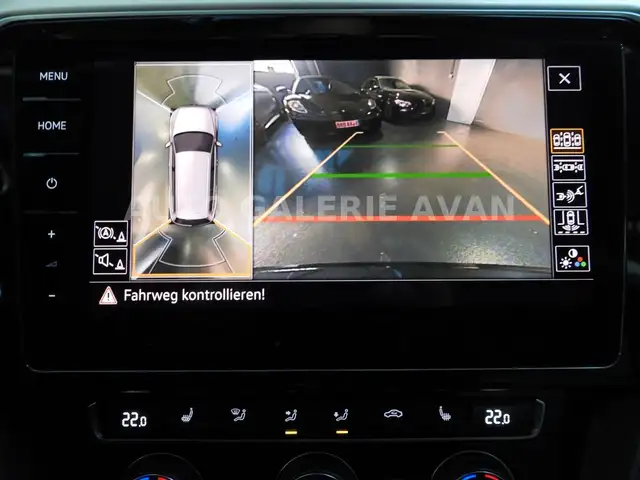 Volkswagen Passat view 23