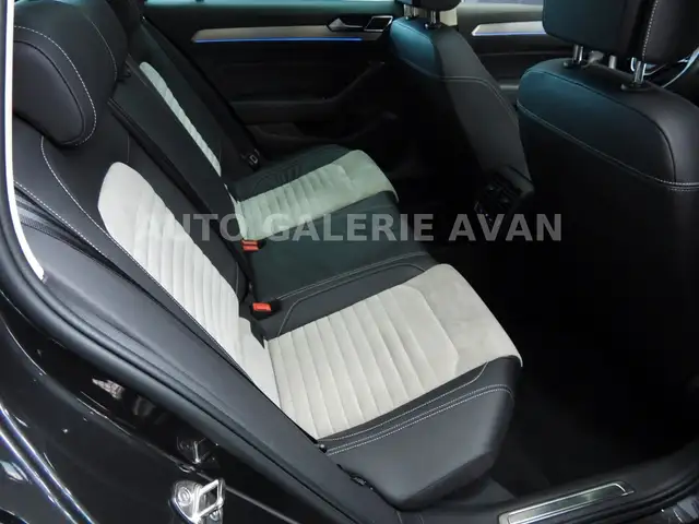 Volkswagen Passat view 18