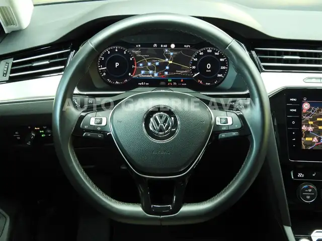 Volkswagen Passat view 12