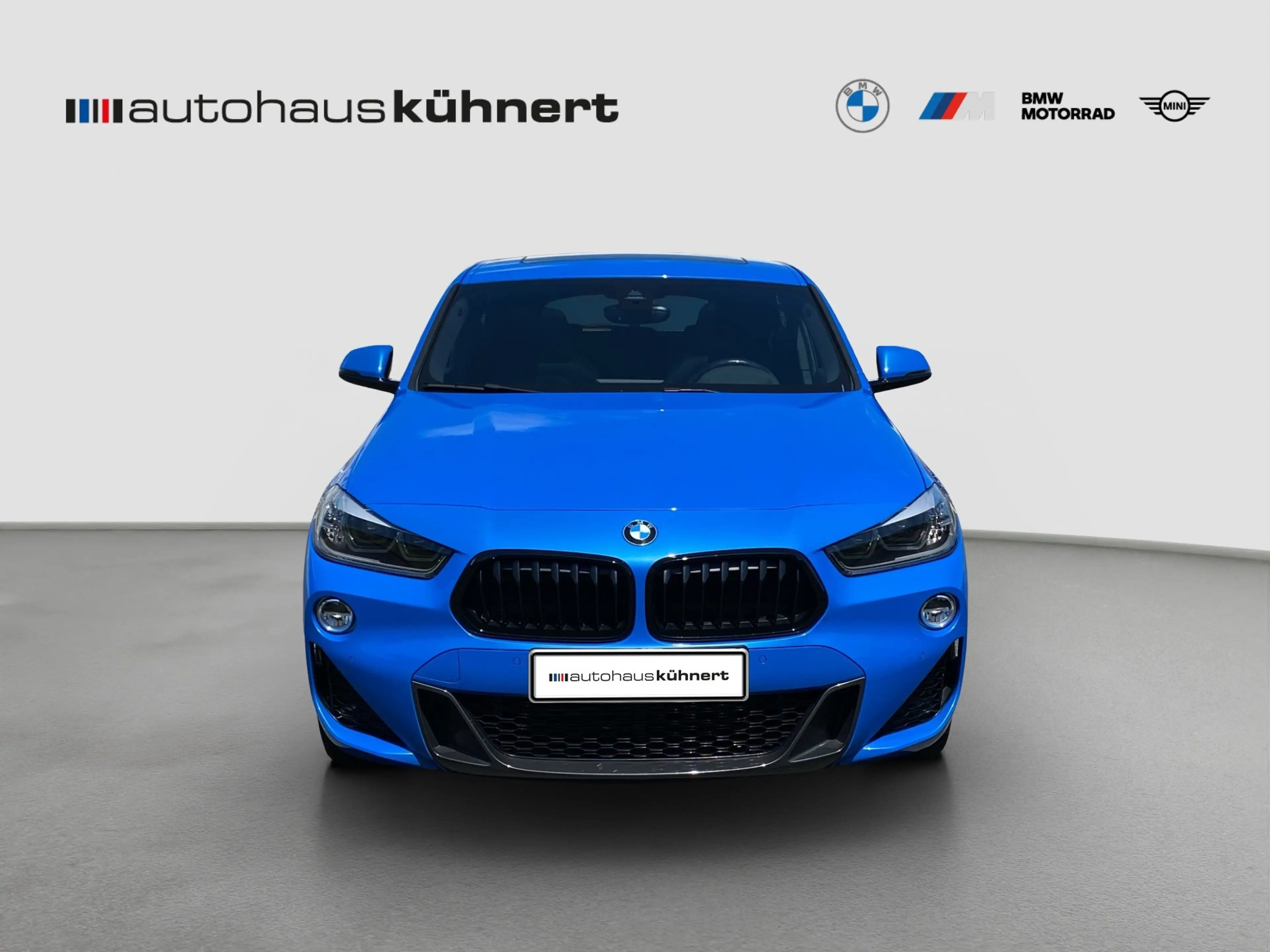 BMW X2 xDrive25d ///M-Sport LED PanoSD SpurAss HUD — photo 3