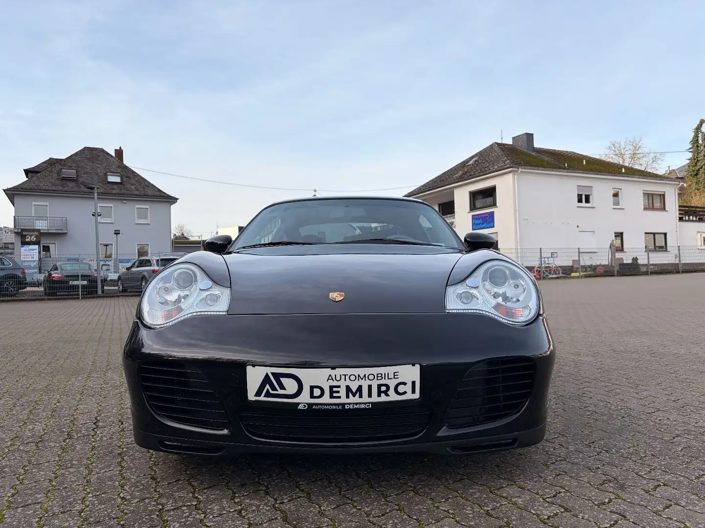 Porsche 911 Carrera 4 S Coupe*Xenon+NAVI+Service PZ NEU* Schwarz - 2