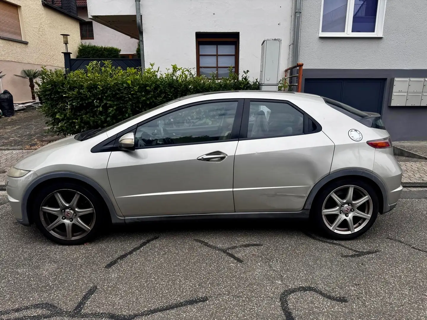Honda Civic 2.2i-CTDi Sport Bronze - 2