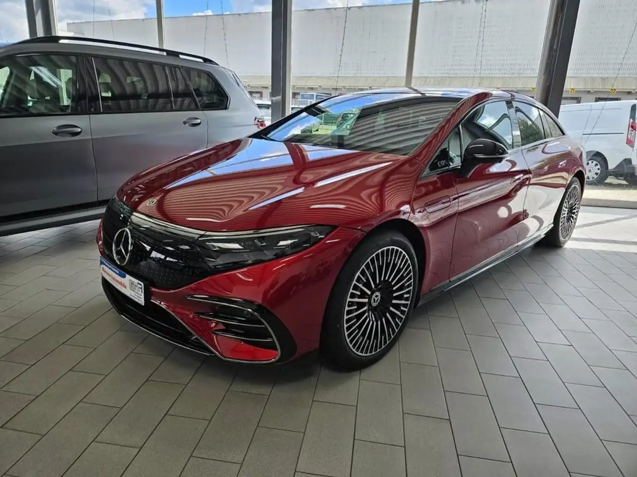 Mercedes-Benz EQS