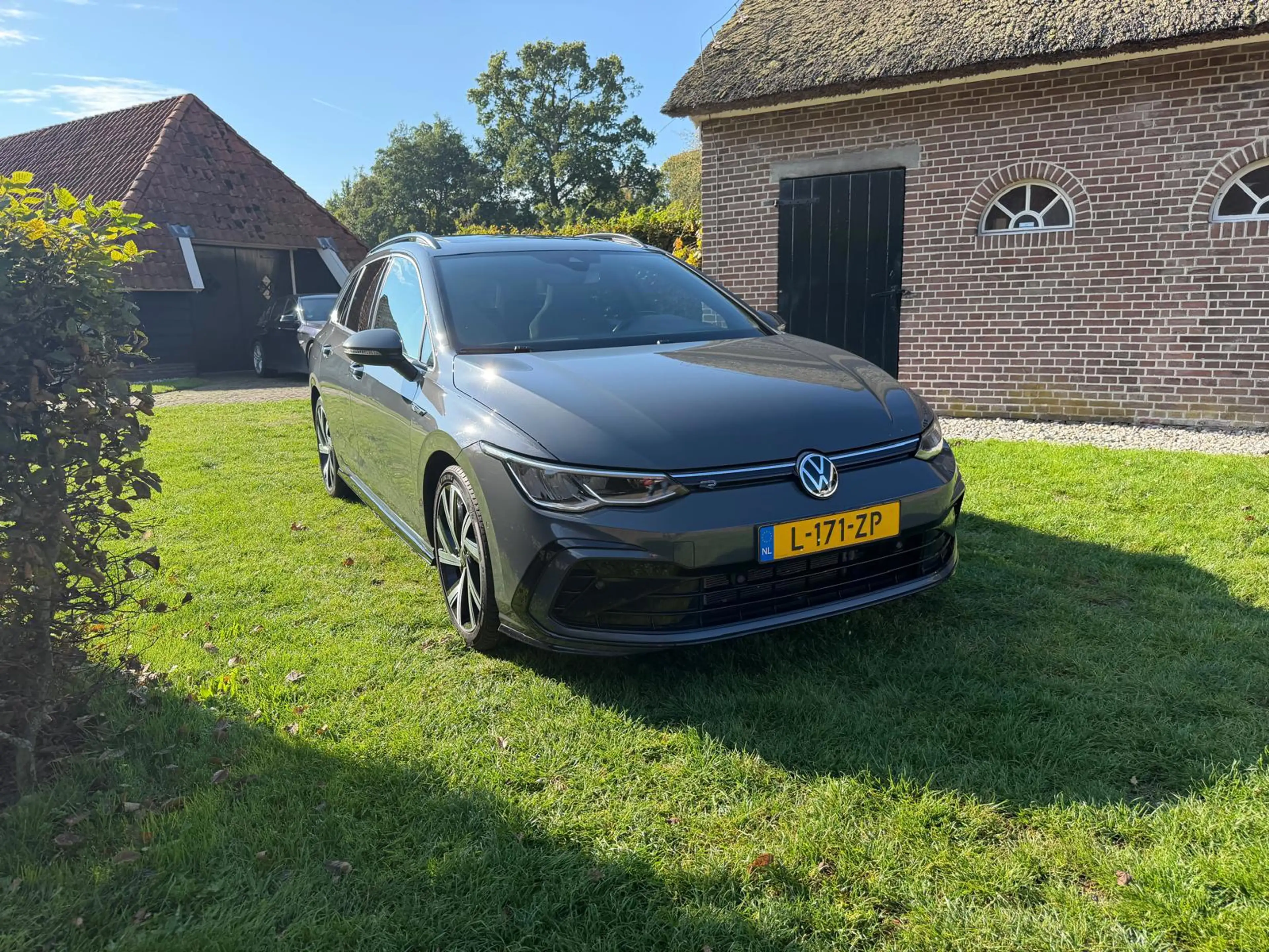 Volkswagen Golf Variant 1.5 TSI R-Line-NL auto-NAVI-LED-18"- — photo 3