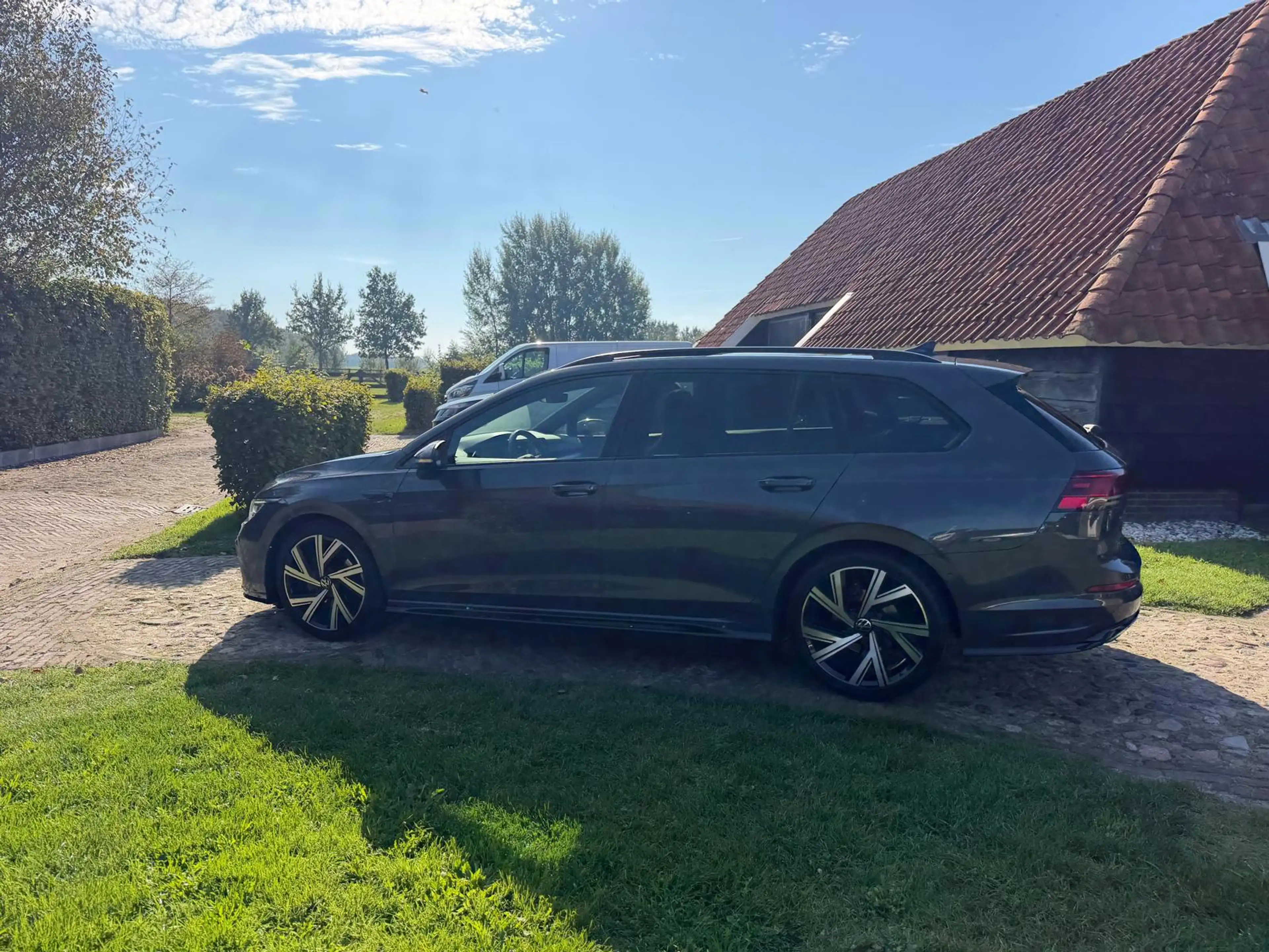 Volkswagen Golf Variant 1.5 TSI R-Line-NL auto-NAVI-LED-18"- — photo 4