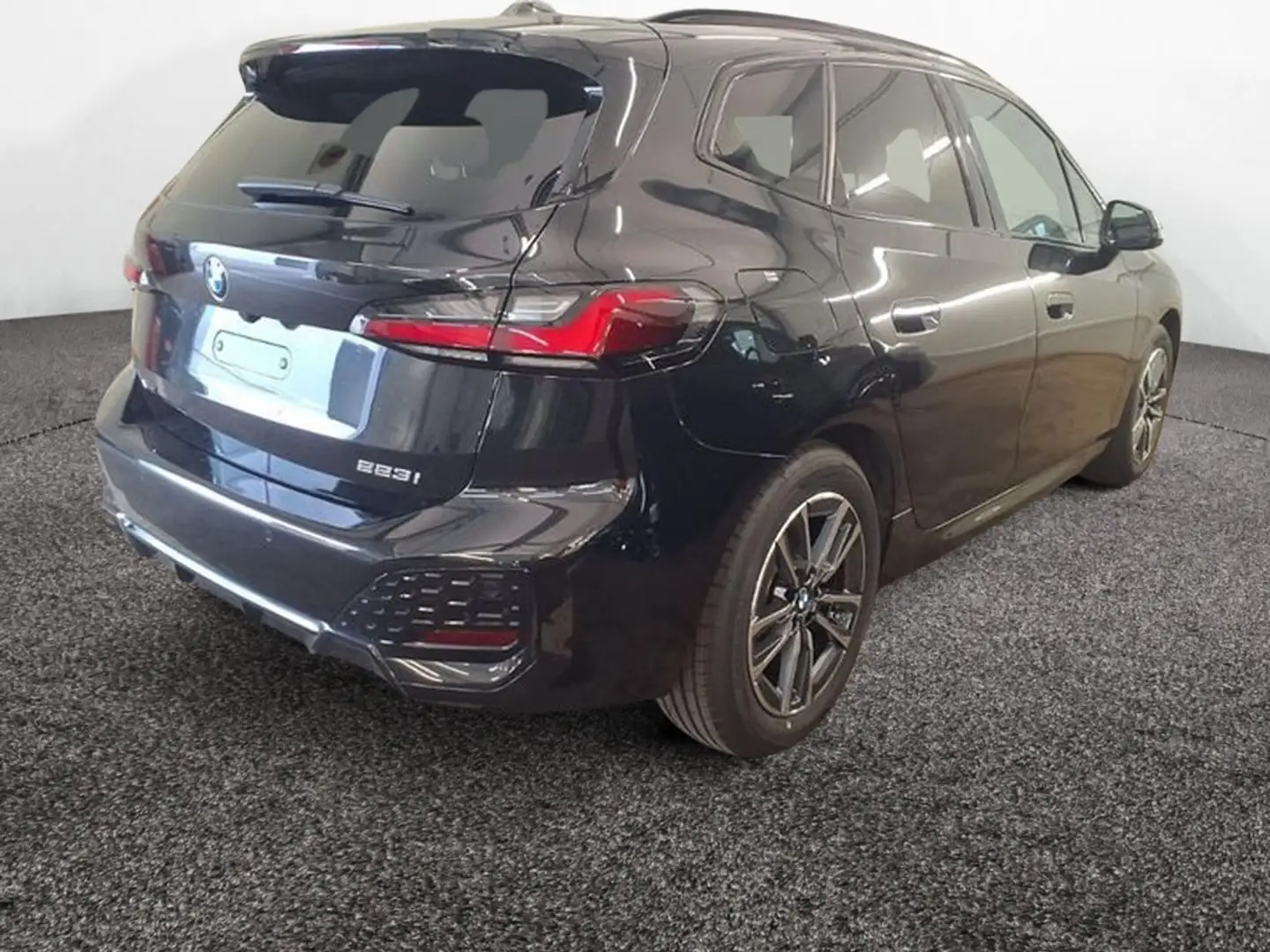 BMW 223 i xDrive M-Sport AHK+PANO+HUD+ACC+360°KAM Schwarz - 2