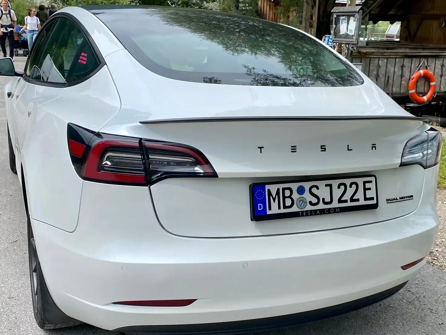 Tesla Model 3 Model 3 Langstreckenbatt. Allradantrieb Dual Motor Белый - 1