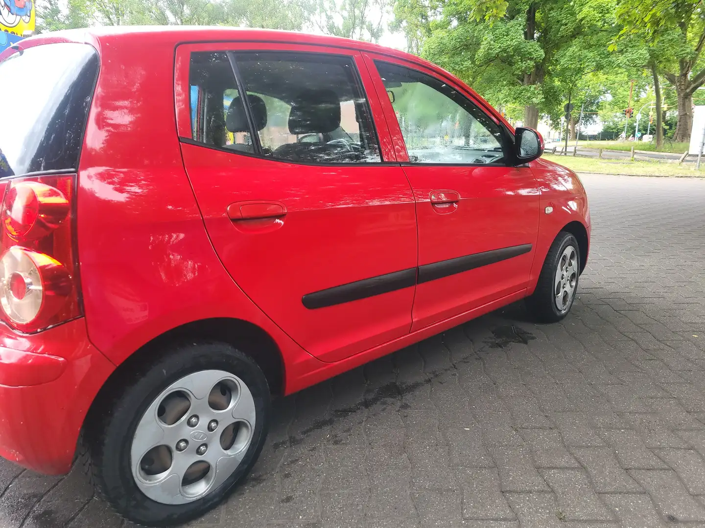 Kia Picanto 1.1 Spirit Rood - 1