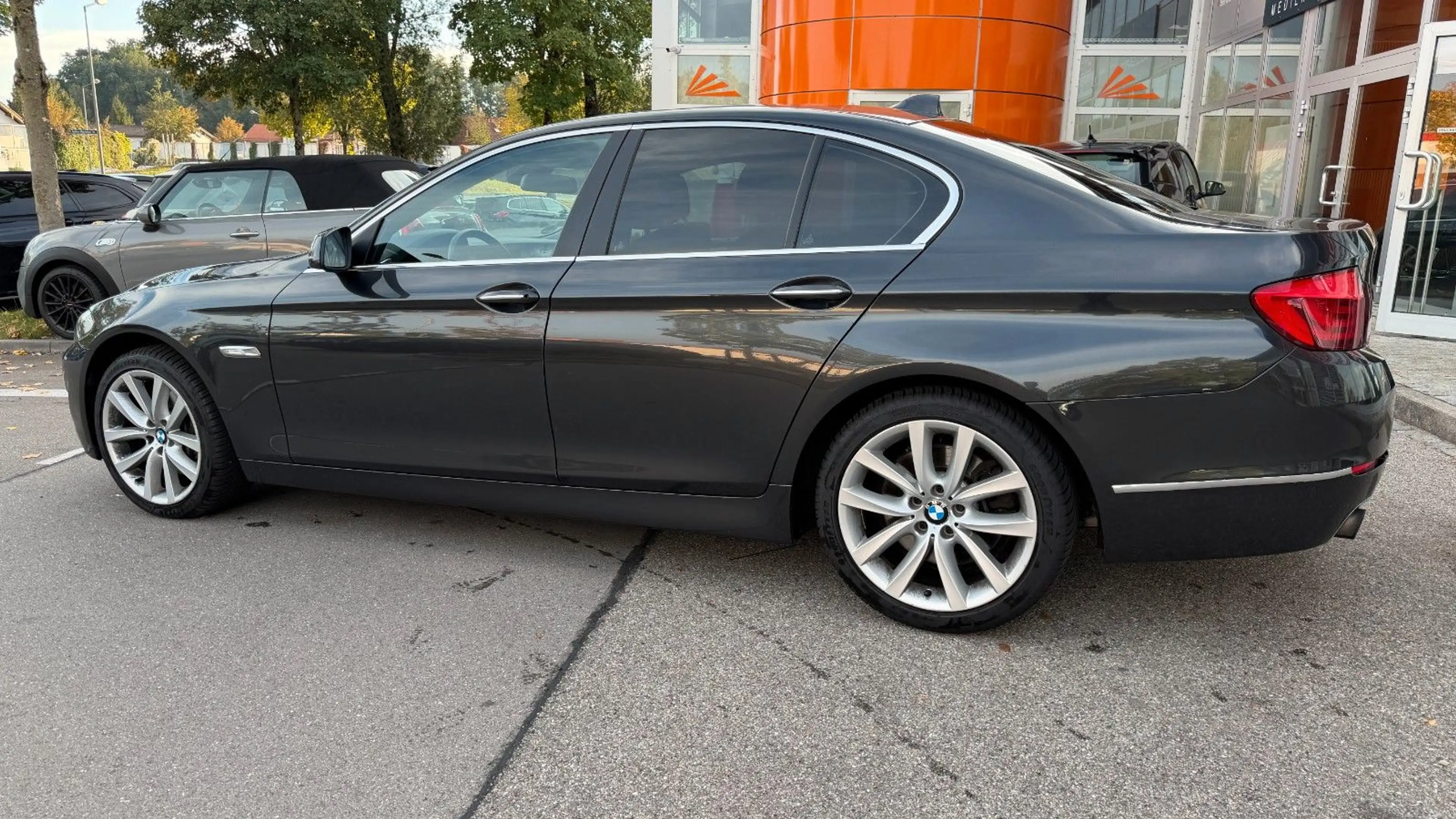 BMW 535 i Limousine/HeadUp/Kamera/Leder — photo 3