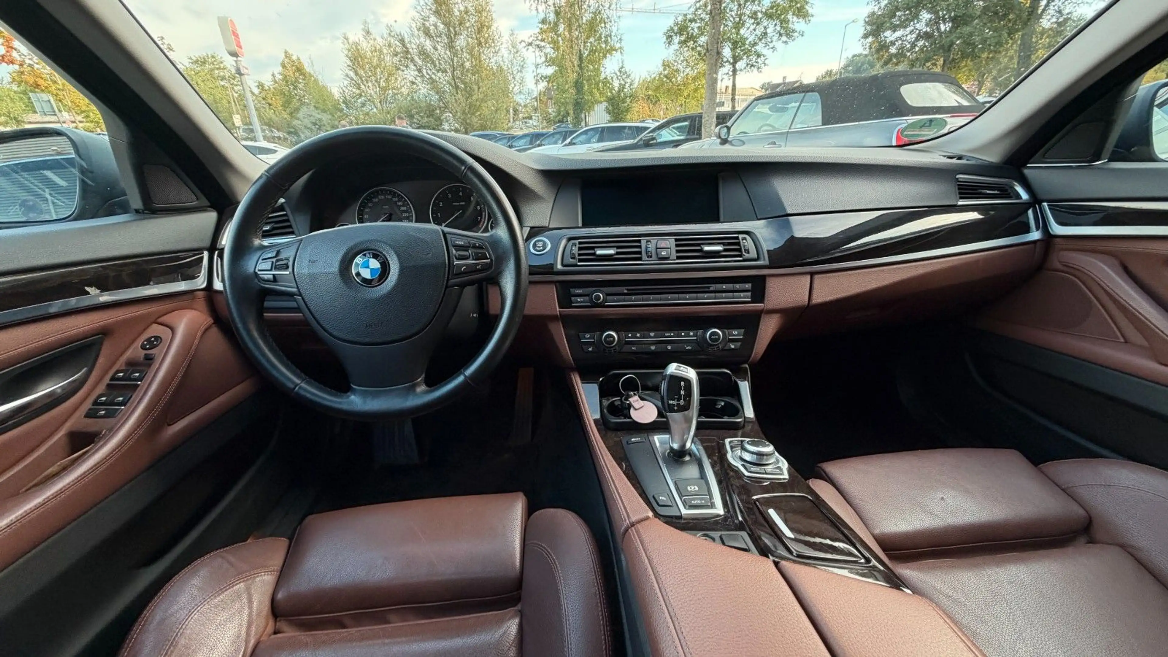 BMW 535 i Limousine/HeadUp/Kamera/Leder — photo 15