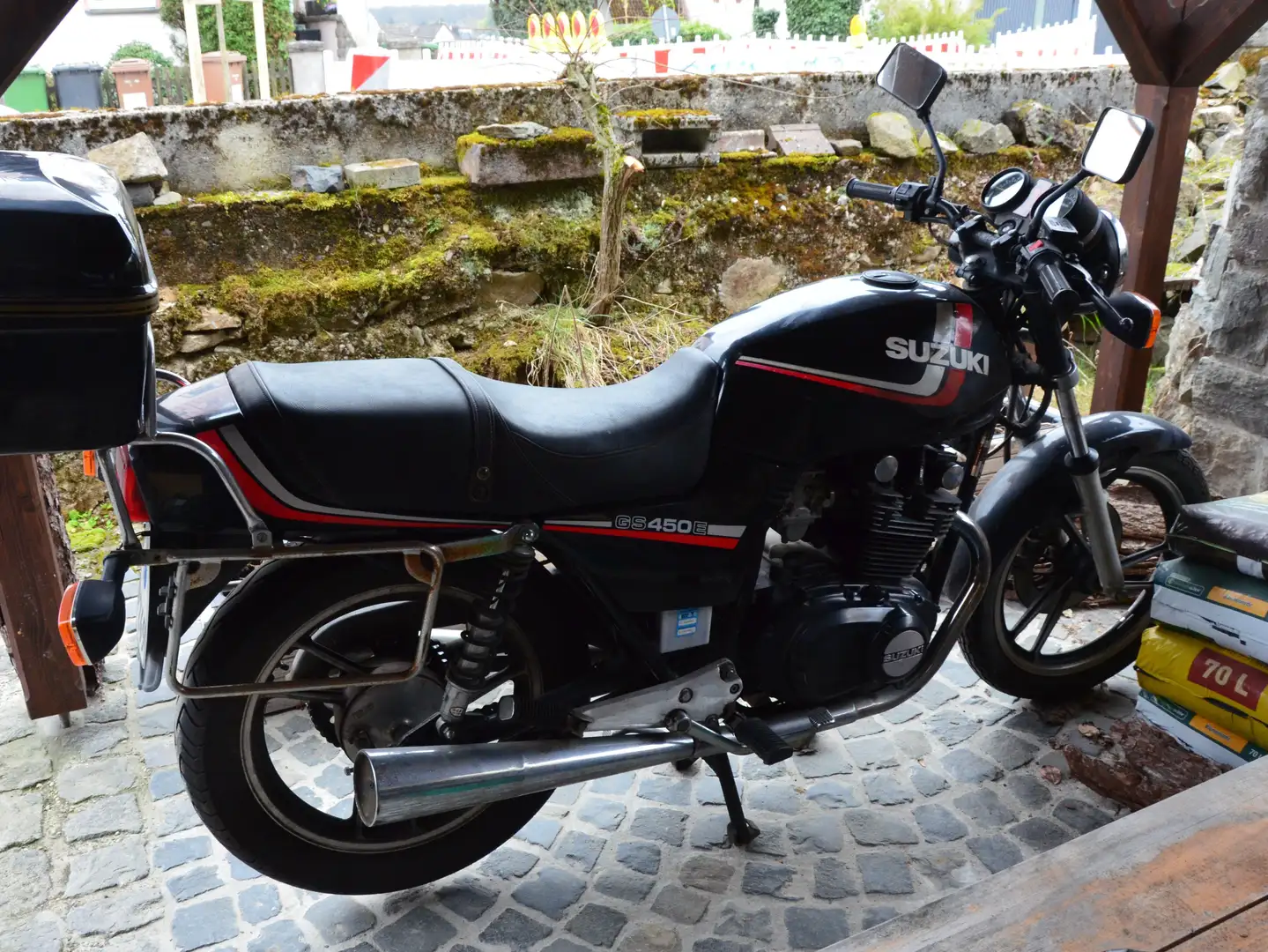 Suzuki GS 450 Black - 2