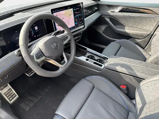 Volkswagen Passat Variant R-Line Edition Plus LEDER+PANO+AHK+MATRIX+eHK+3... Ansicht 8