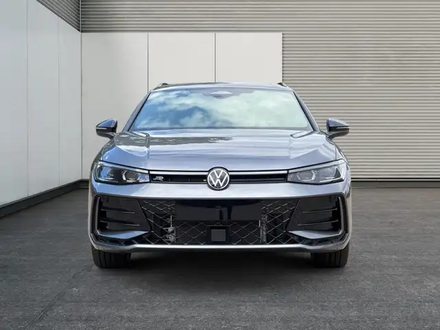 Volkswagen Passat Variant R-Line Edition Plus LEDER+PANO+AHK+MATRIX+eHK+3... Ansicht 6