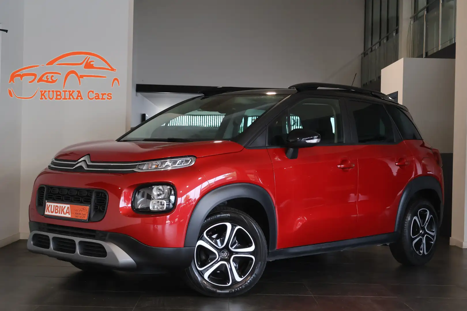 Citroen C3 Aircross 1.2 PureTech Feel  CruiseC Navi Carplay Garantie* Rood - 1