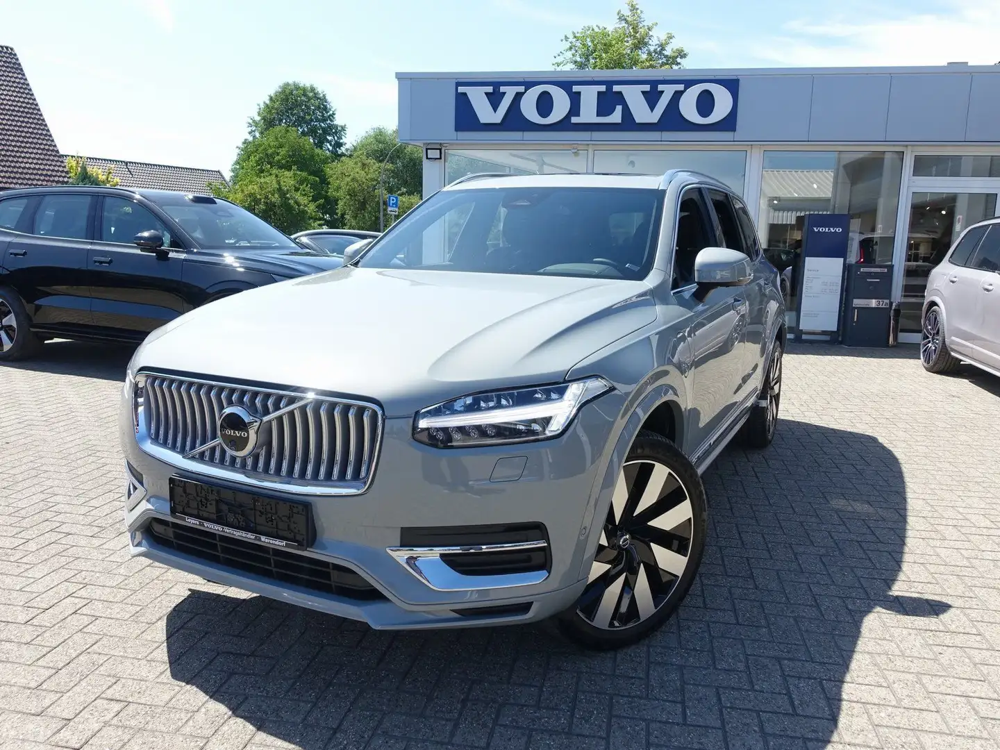 Volvo XC90 Recharge Plus T8 AWD/Pano/360°/H&K/Memory Grau - 1