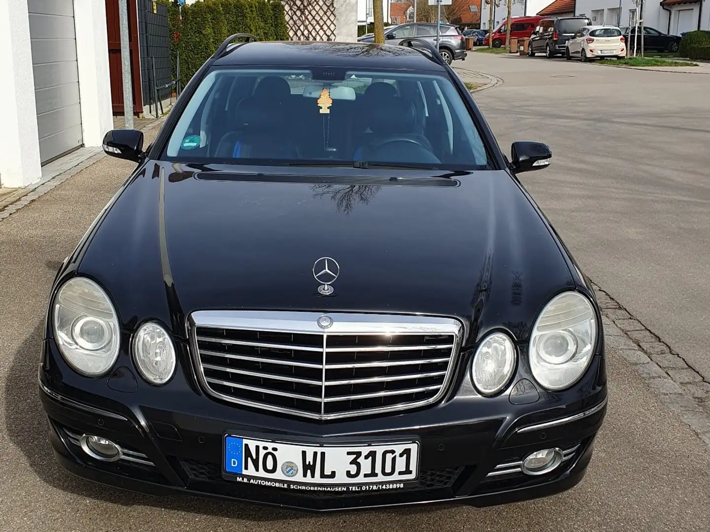 Mercedes-Benz E 220 E 220 T CDI (211.208) Schwarz - 1