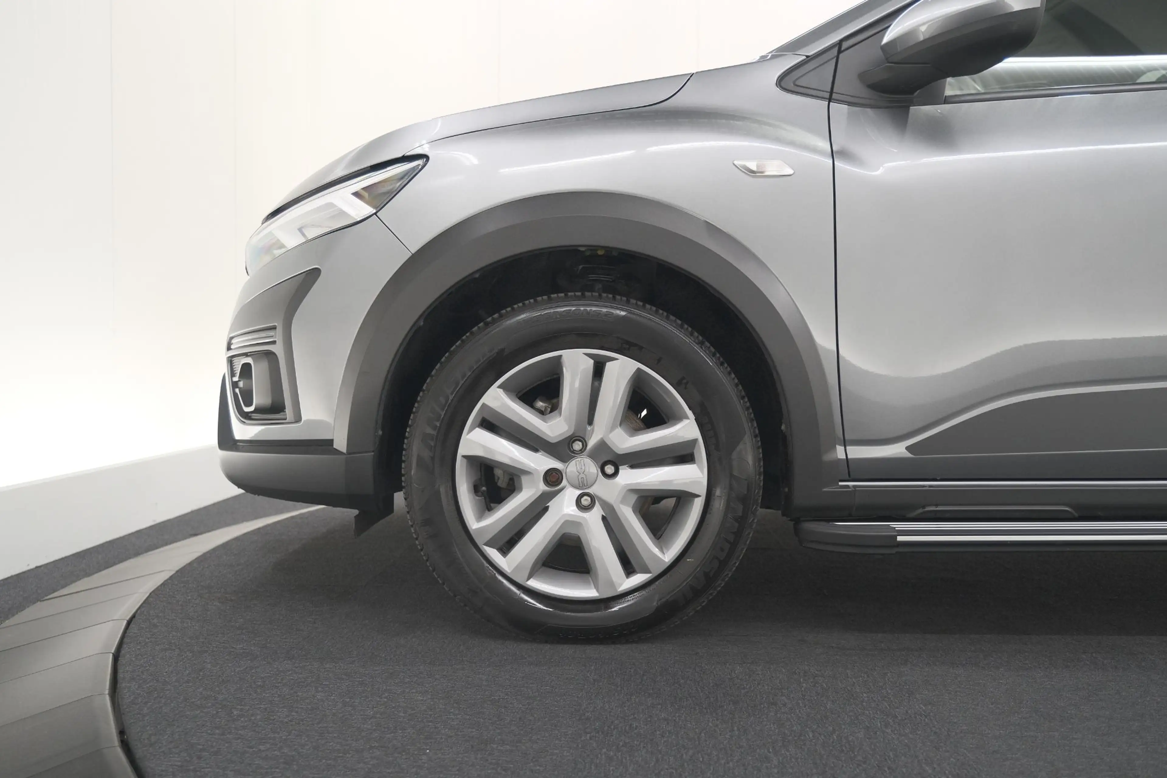 Dacia Jogger 1.6 Hybrid 140 Expression | 7 Zitplaatsen | Apple — photo 10