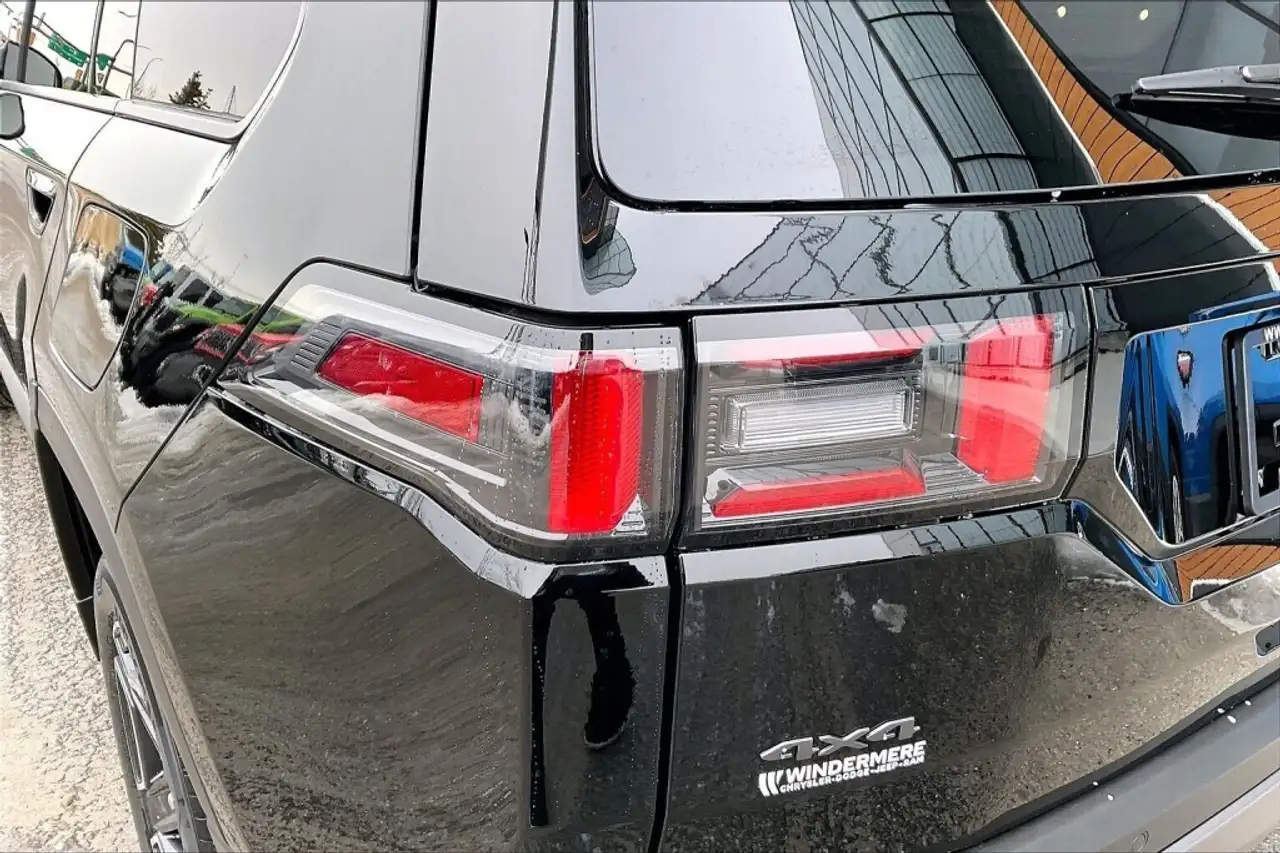Jeep Cherokee снимка Jeep Cherokee