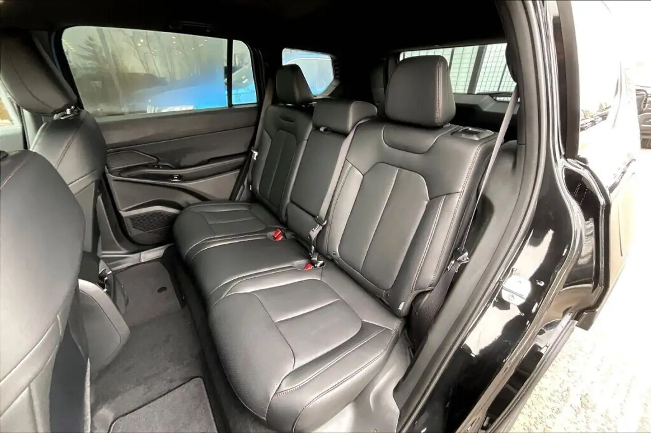 Jeep Cherokee снимка Jeep Cherokee