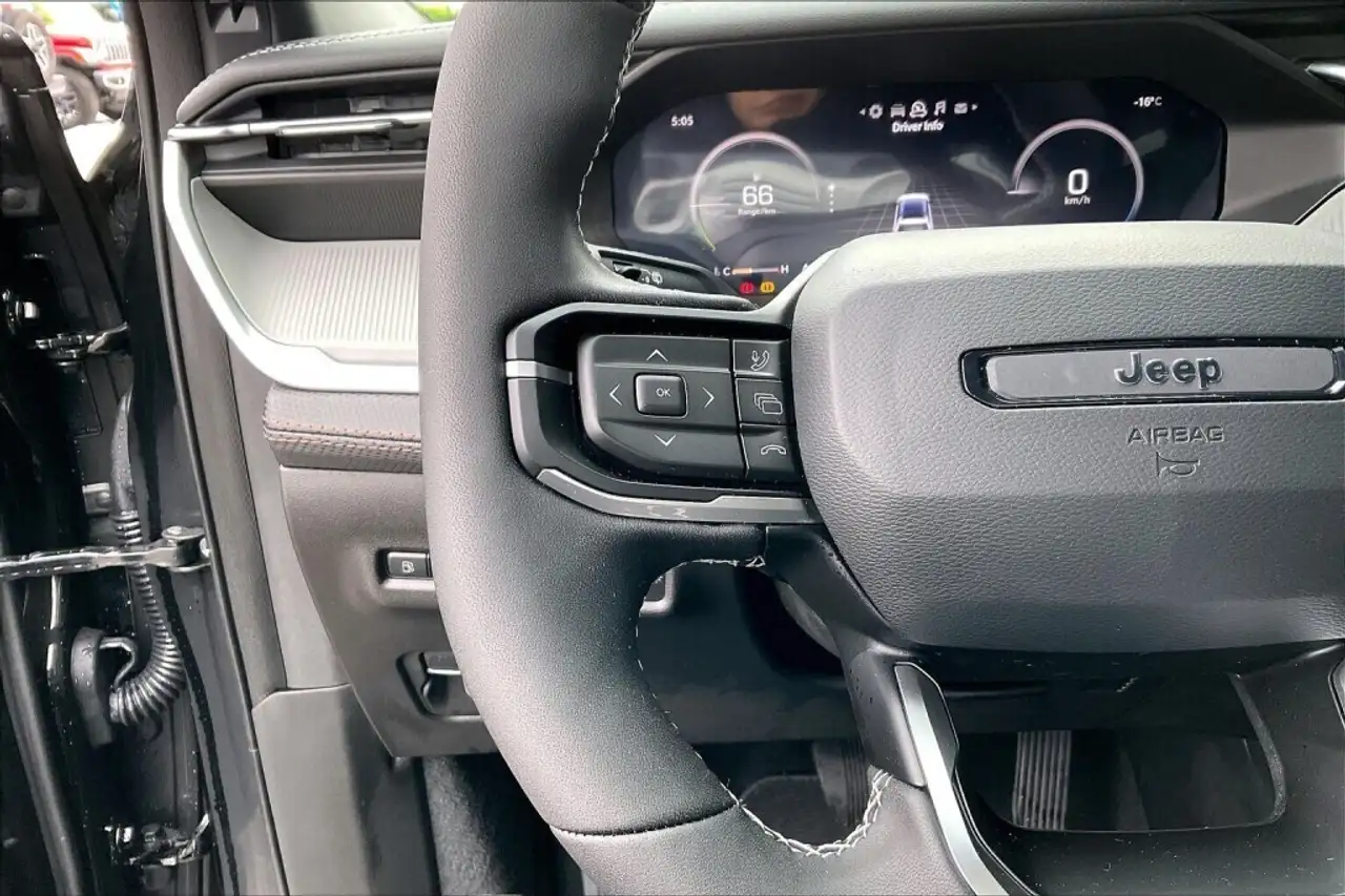 Jeep Cherokee снимка Jeep Cherokee