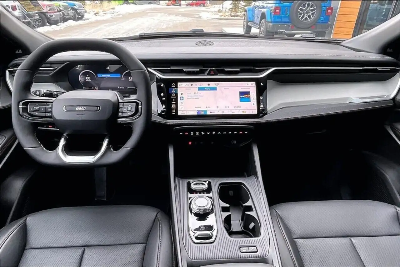 Jeep Cherokee снимка Jeep Cherokee
