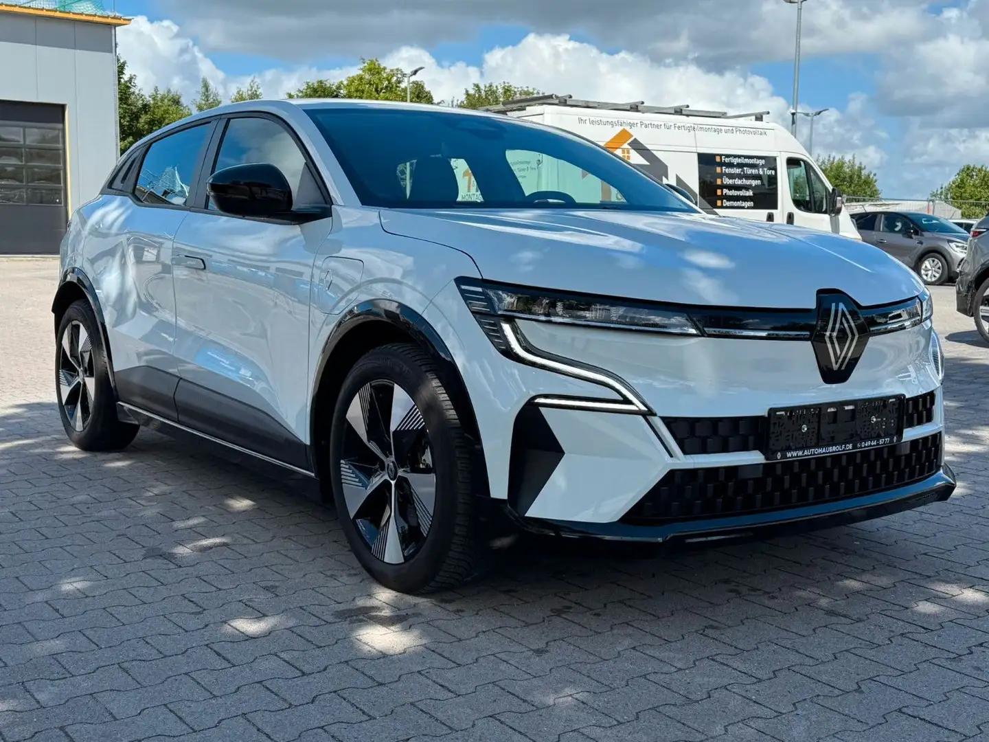 Renault Megane E-Tech Electric Equilibre Weiß - 1