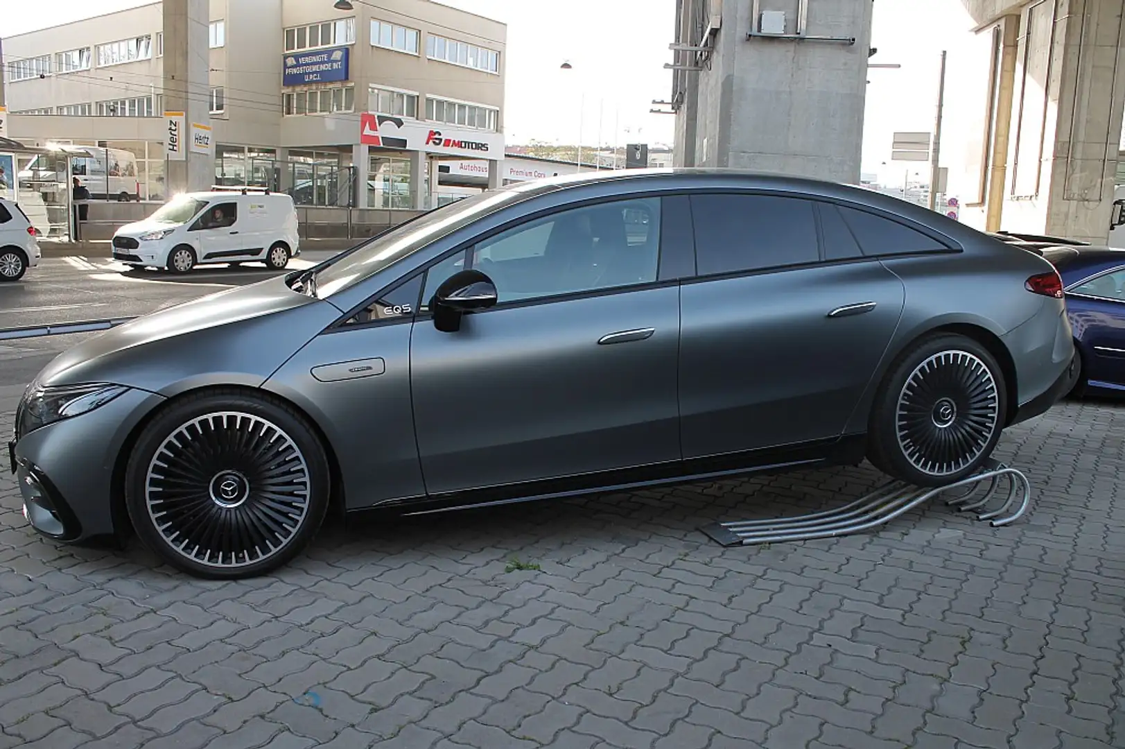 Mercedes-Benz EQS 53 AMG 4Matic+ 107,8kh Aut. Gris - 2