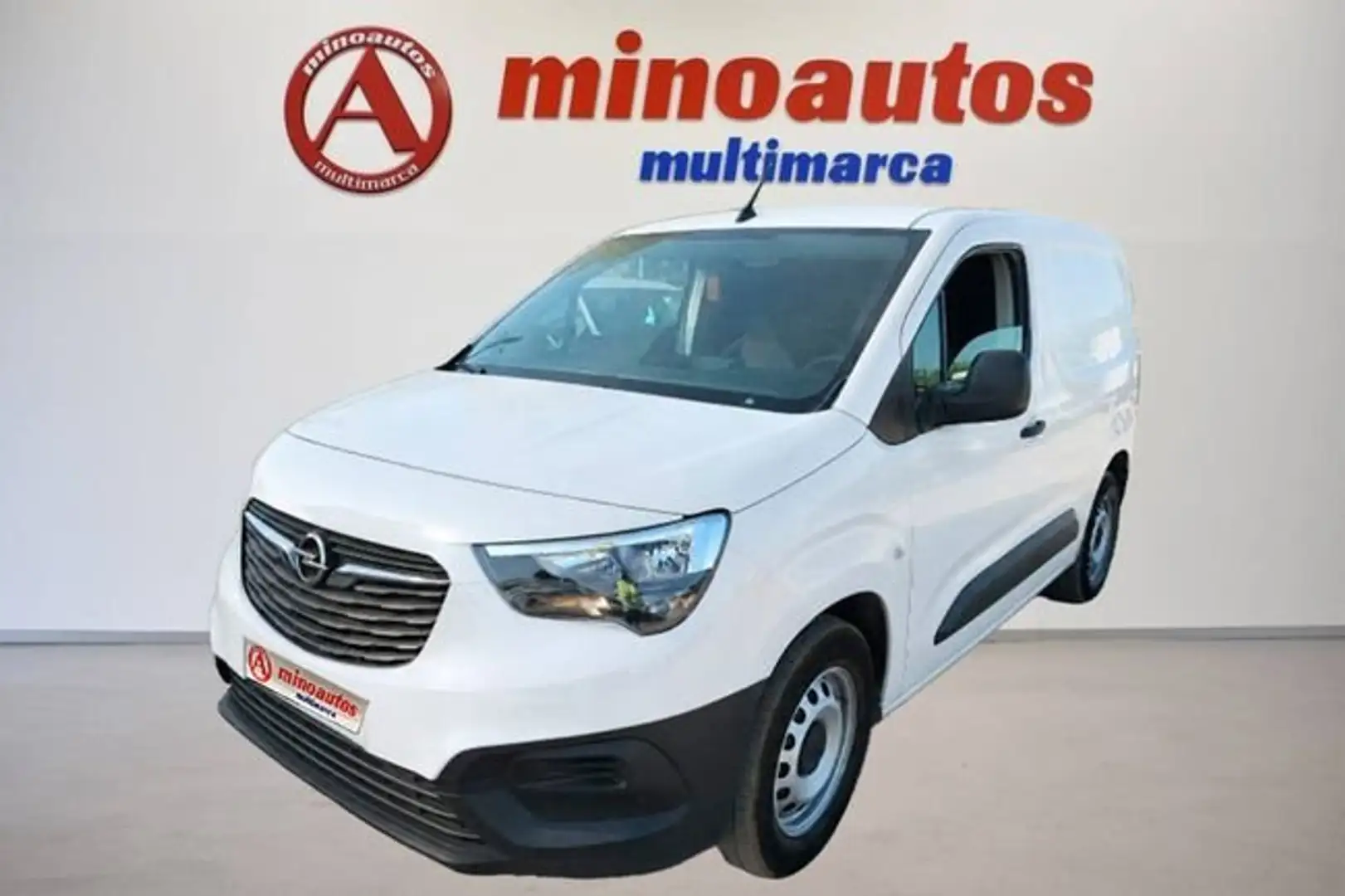 Opel Combo FURGÓN 100% ELÉCTRICO 800 KG 100 KWH 136 CV Blanco - 2