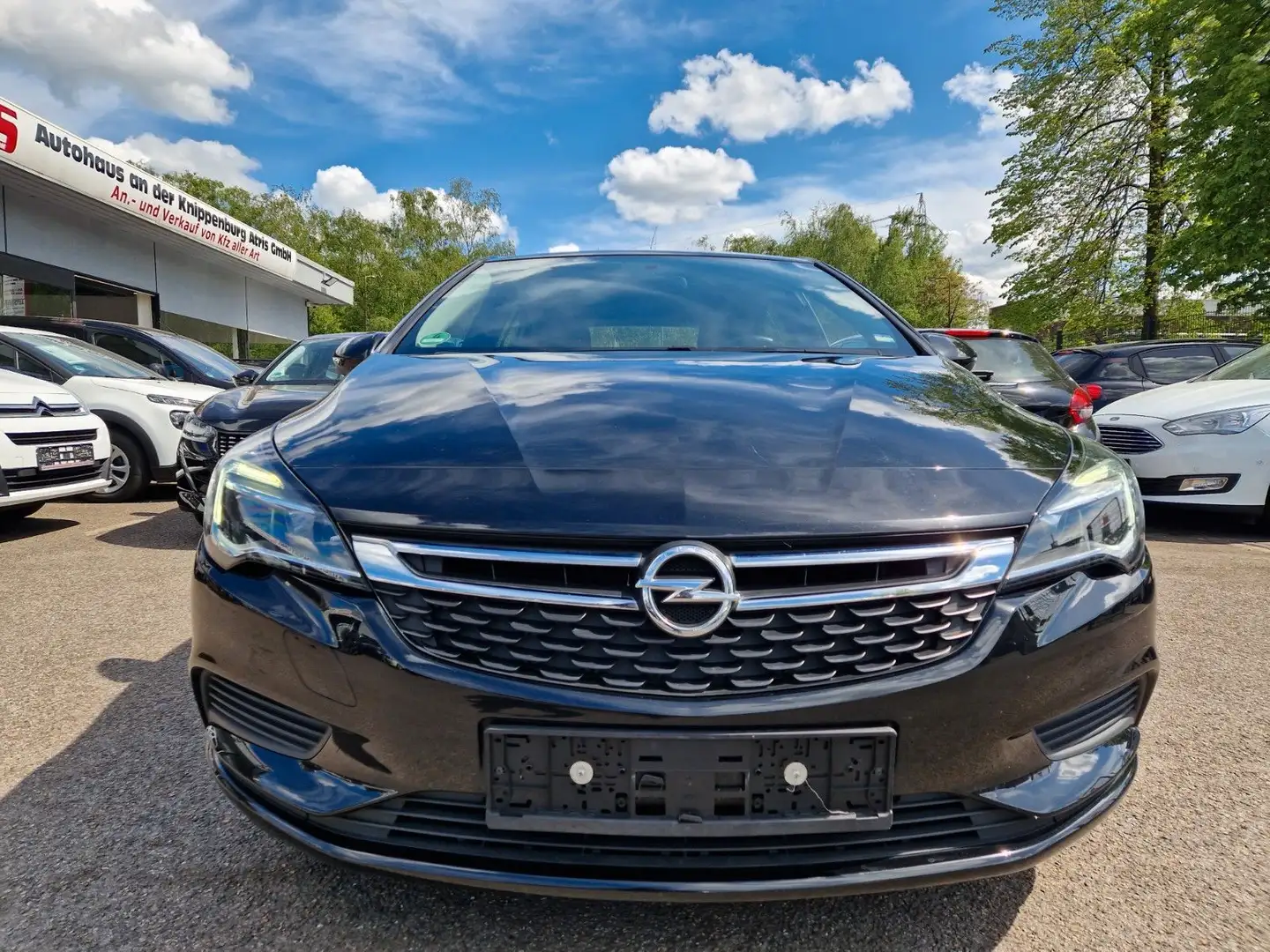 Opel Astra K Lim. 5-trg. Business Navi Schwarz - 1