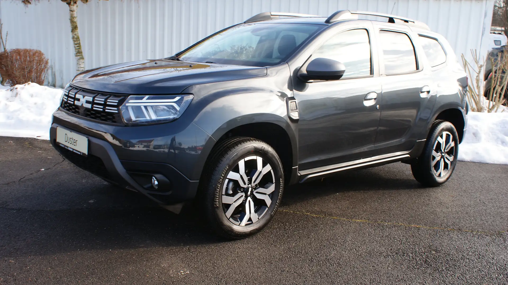 Dacia Duster Journey 130 PS Tuning Umbau Gris - 2