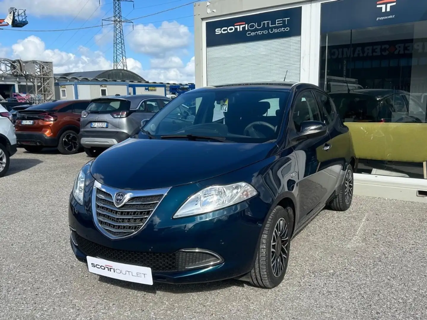 Lancia Ypsilon 5 Porte 0.9 Twinair Platinum CAMBIO AUTOMATICO Grau - 1