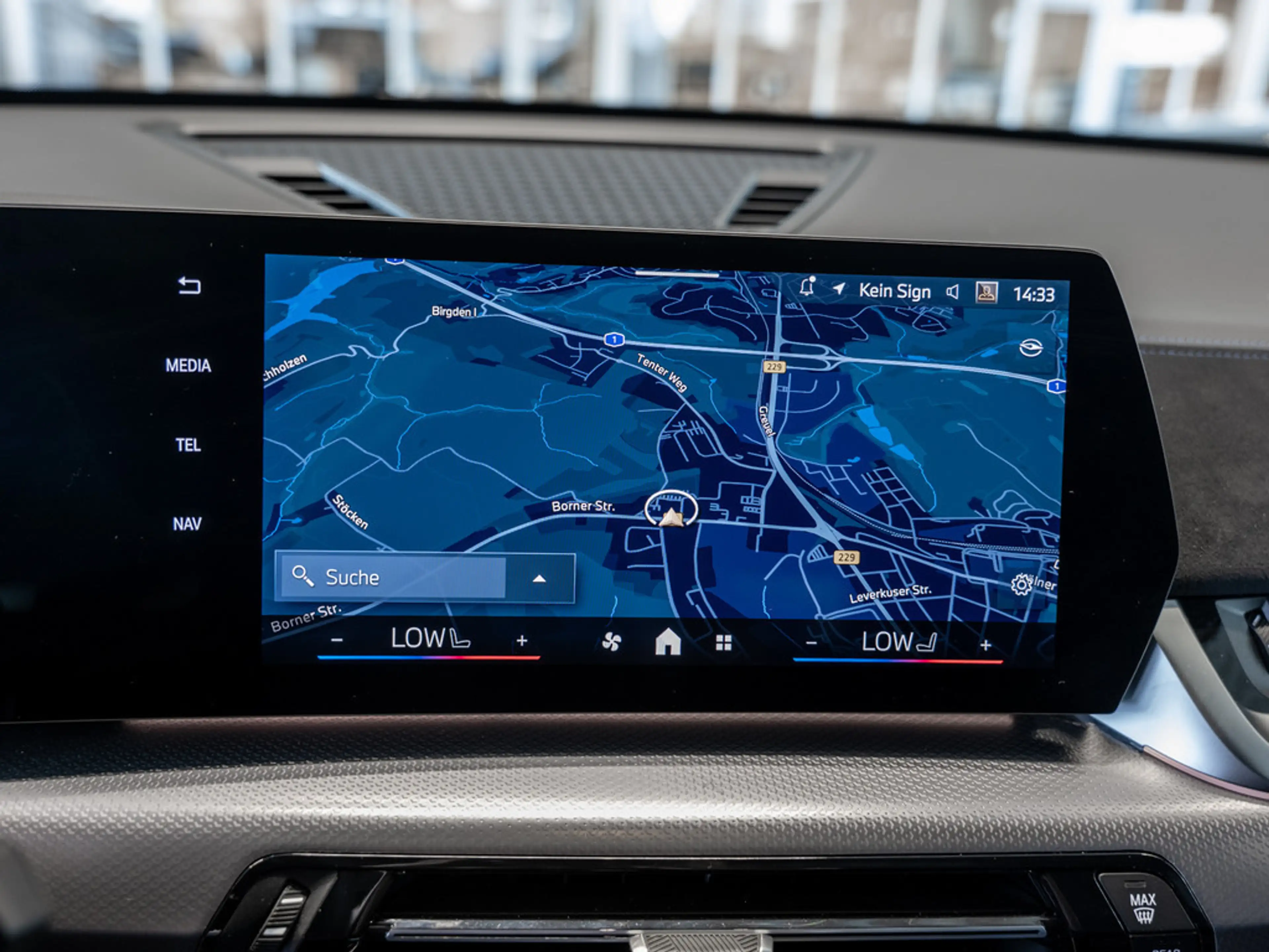 BMW X1 sDrive 18i M-Sport PANO LED NAVI KAMERA — photo 13