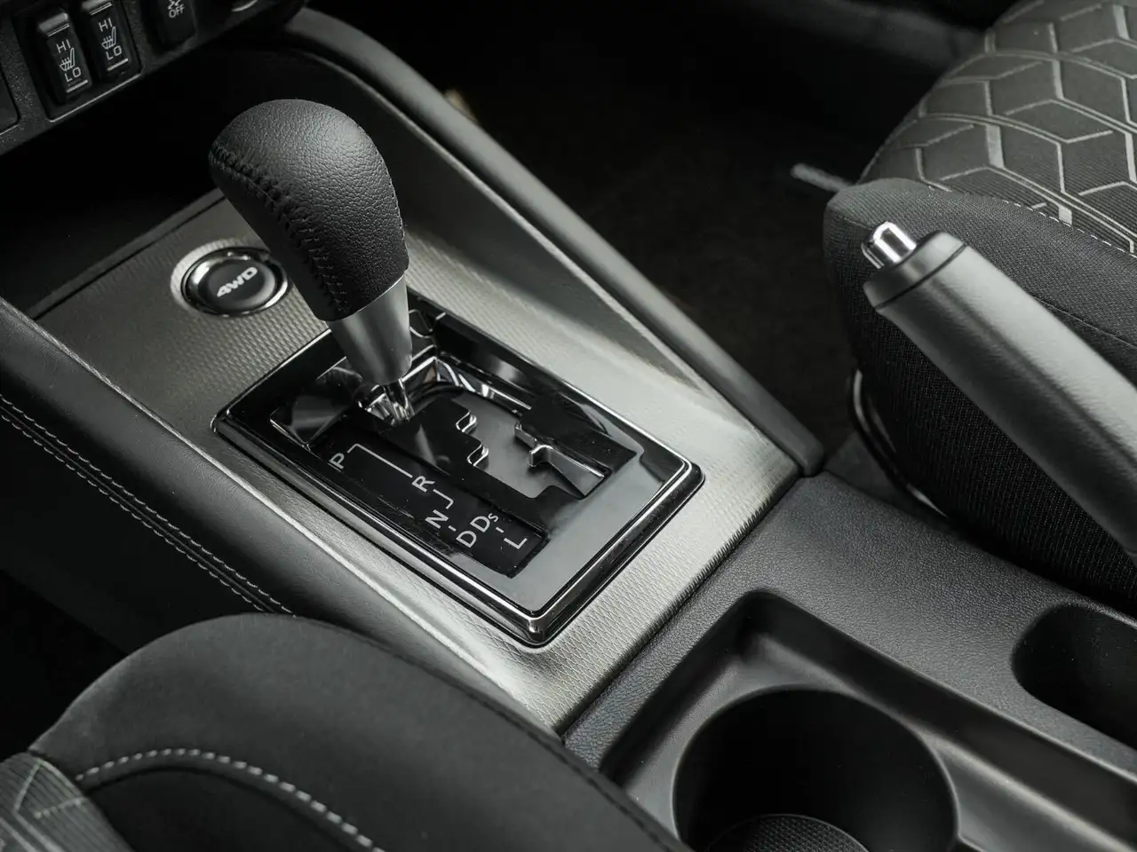 Mitsubishi RVR снимка Mitsubishi RVR