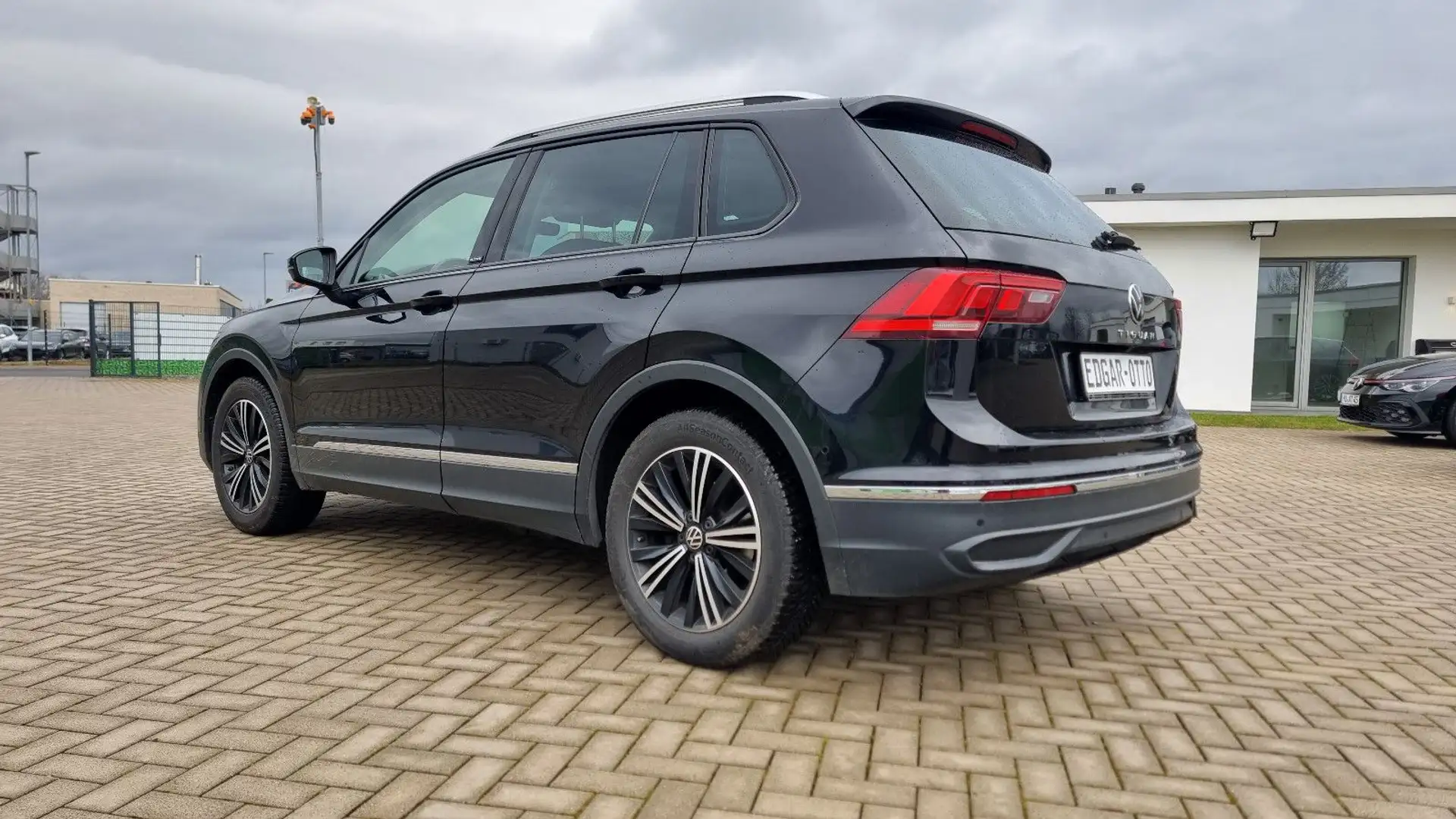 Volkswagen Tiguan Acti+DSG+LED+Garant 2028+Cam+ACC+ ALU Noir - 2