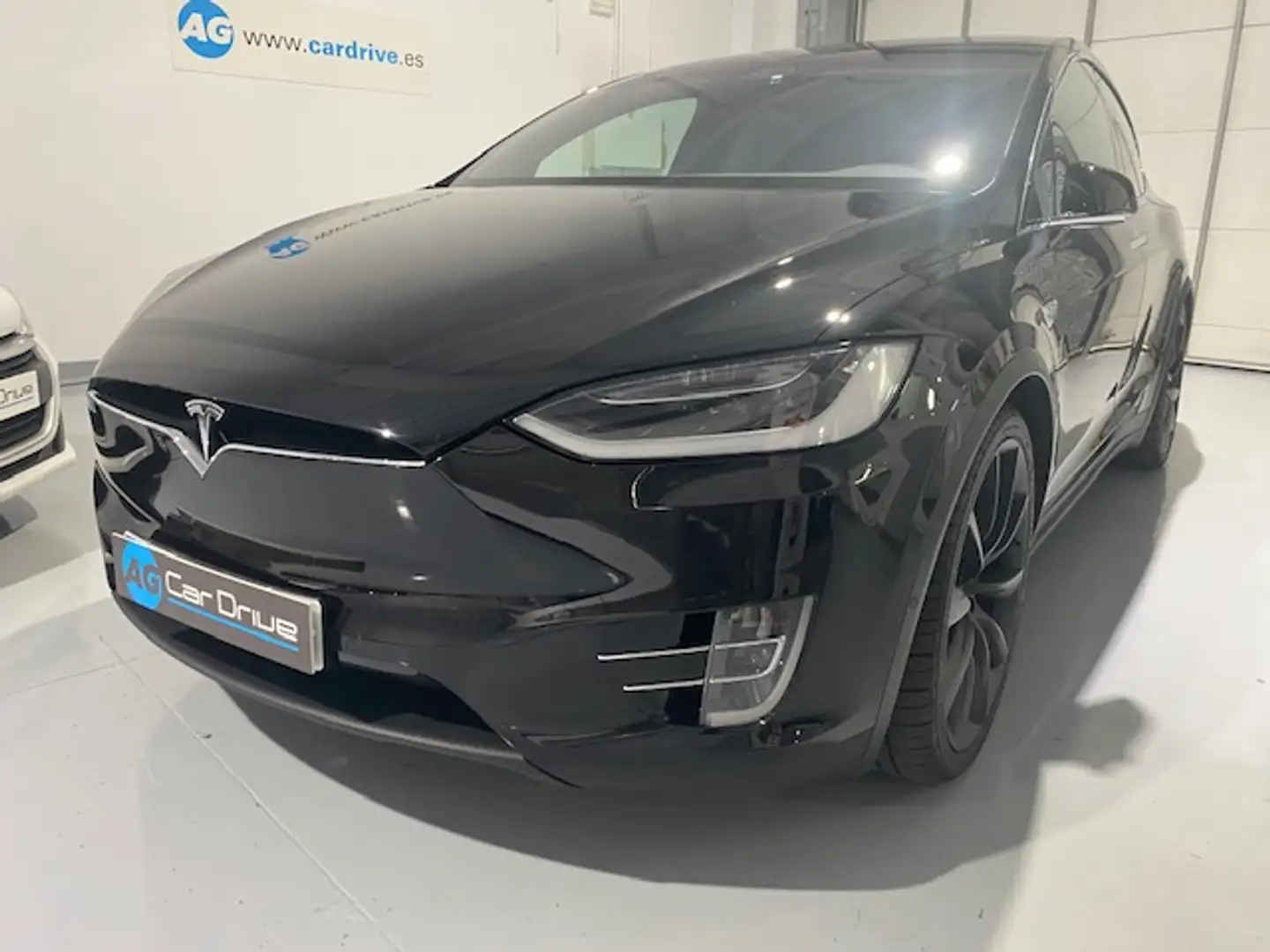 Tesla Model X Performance AWD Чорний - 1