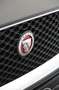 Jaguar XE XE 20d Pure Aut. Schwarz - thumbnail 18