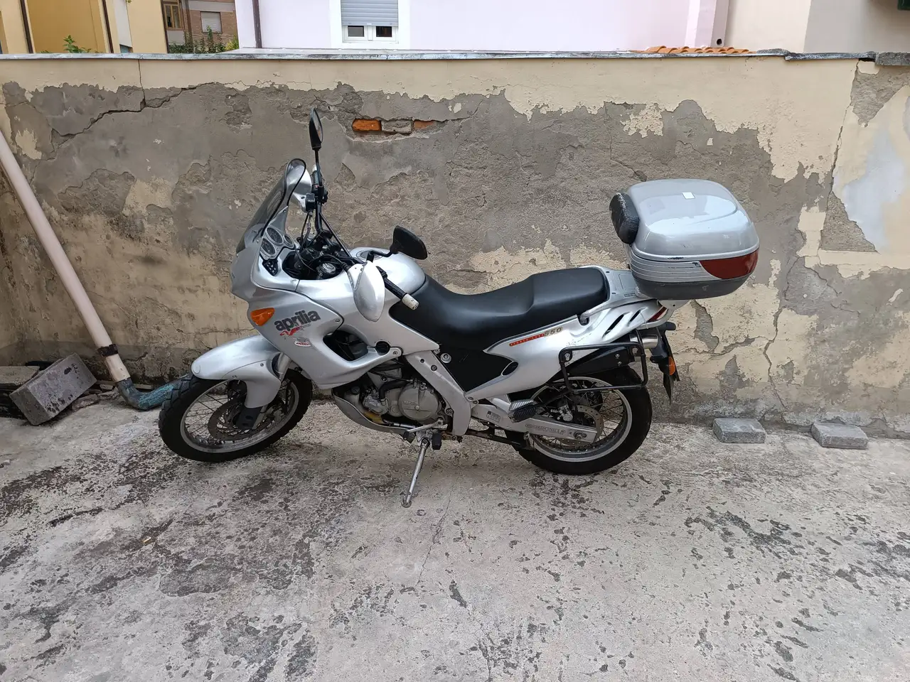 Aprilia Pegaso 650