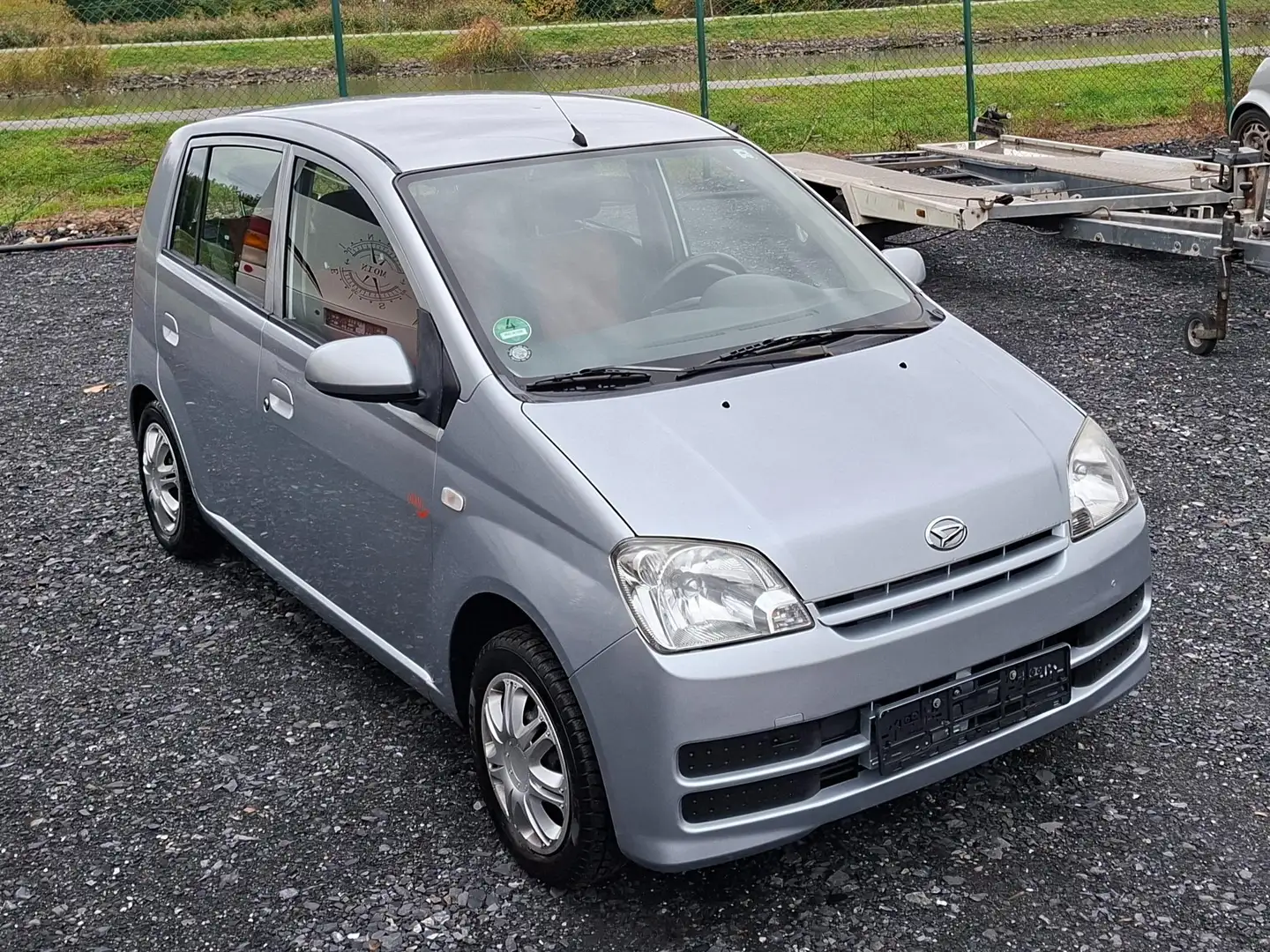 Daihatsu Cuore Stříbrná - 2