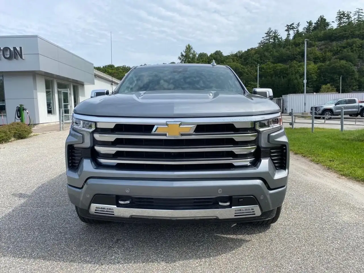 Chevrolet Silverado 1500 снимка Chevrolet Silverado 1500