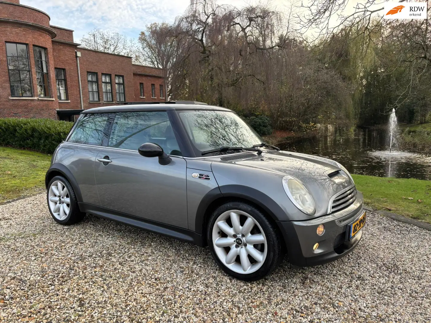 MINI Cooper S Mini 1.6 Chili PANORAMA/leer/AIRCO Grijs - 1