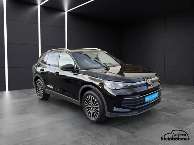 Volkswagen Tiguan view 10