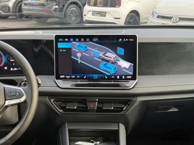 Volkswagen Tiguan view 25