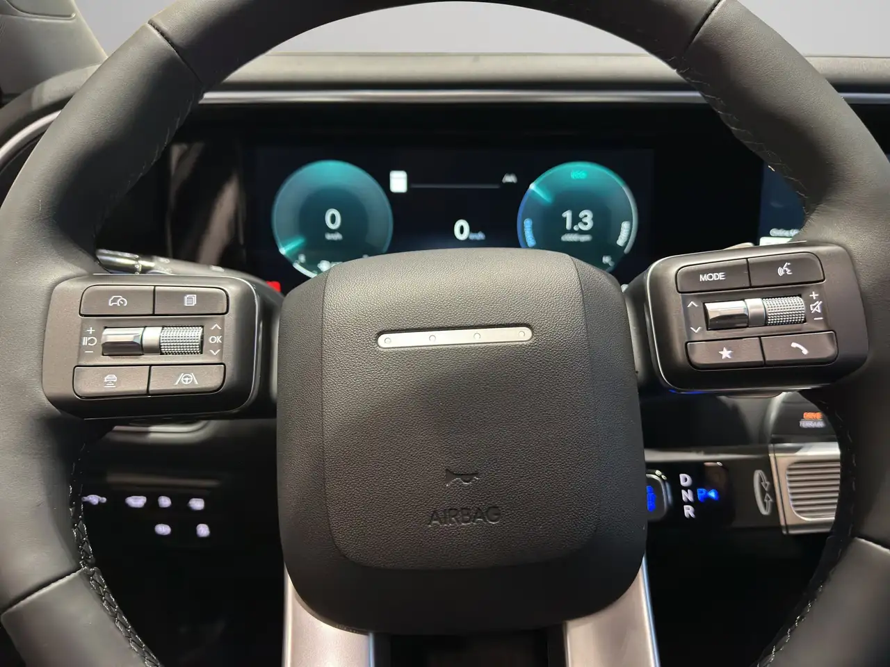 Hyundai PALISADE Hybrid снимка Hyundai PALISADE Hybrid