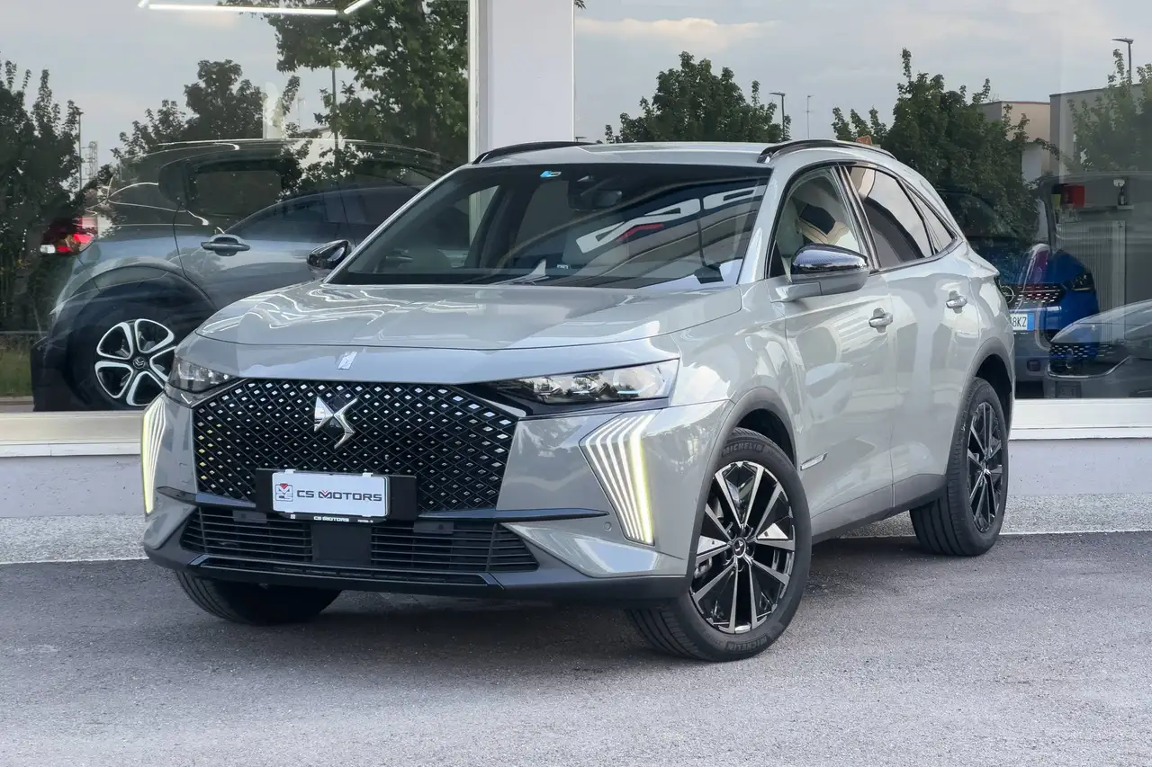 DS Automobiles DS 7 Crossback 2024