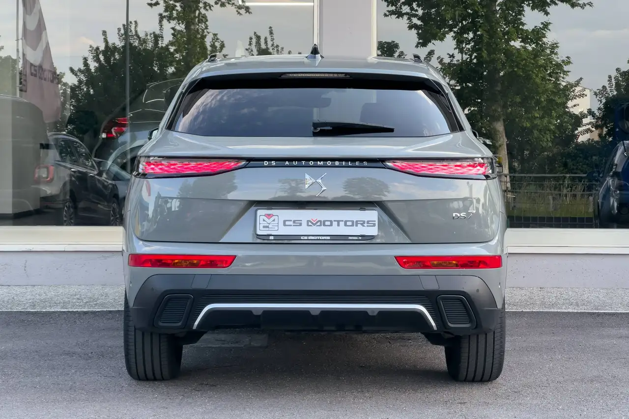 DS Automobiles DS 7 Crossback 2024